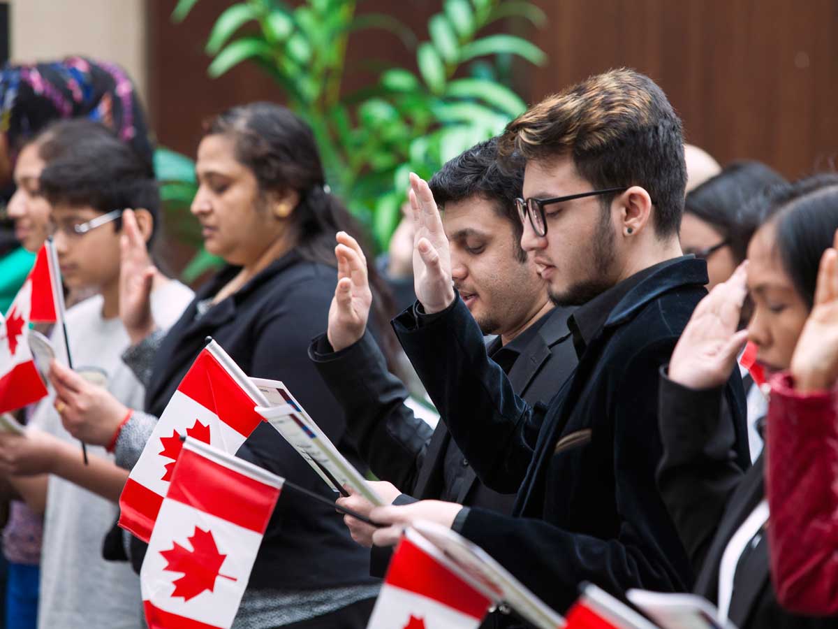 How to become a Canadian citizen?